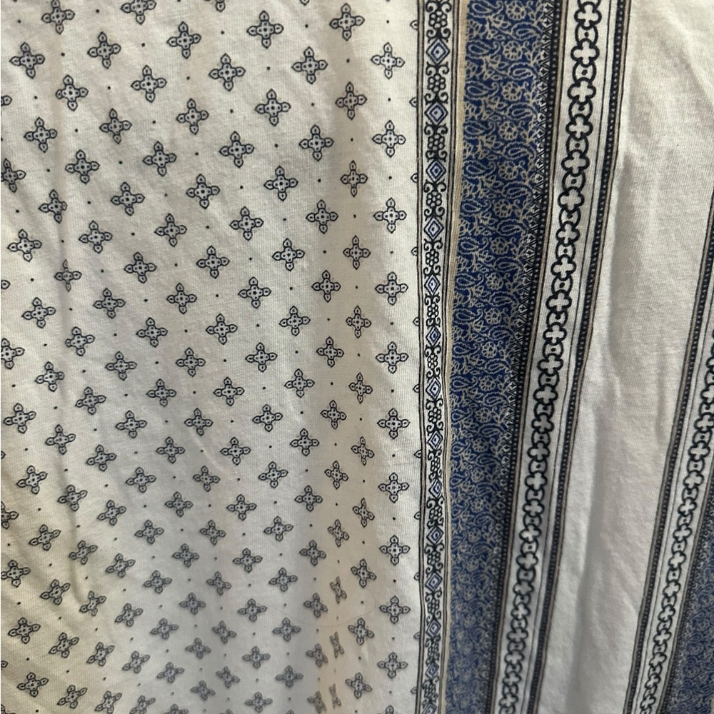 Talbots patterned blouse size small - image 4